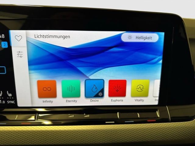 Volkswagen Golf DSG Golf VIII Move Plus