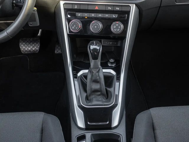 Volkswagen T-Roc 1.5 TSI DSG Life