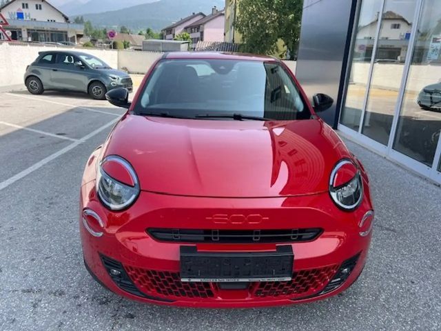 Fiat 600e Elektro (RED) 54 kWh *Tempomat*Klima*18.500km*
