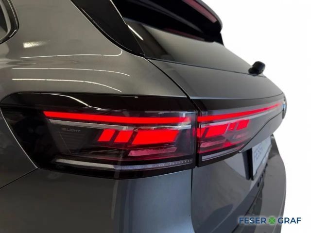 Volkswagen Passat DSG R-Line