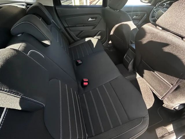 Dacia Duster Journey