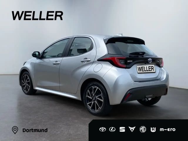 Toyota Yaris Hatchback Hybride Team D