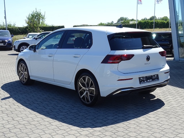 Volkswagen Golf 1.5 eTSI DSG