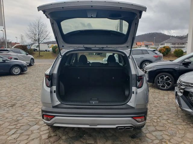 Hyundai Tucson 2WD Hybrid