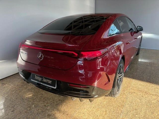 Mercedes-Benz EQE 300 Premium Sedan