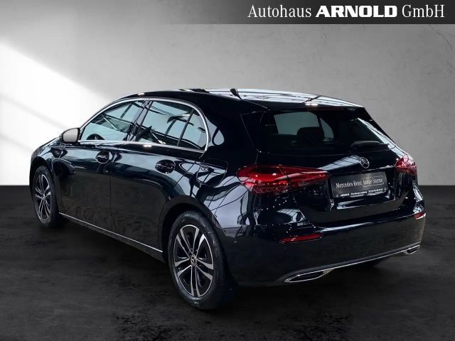 Mercedes-Benz A 180 Progressive