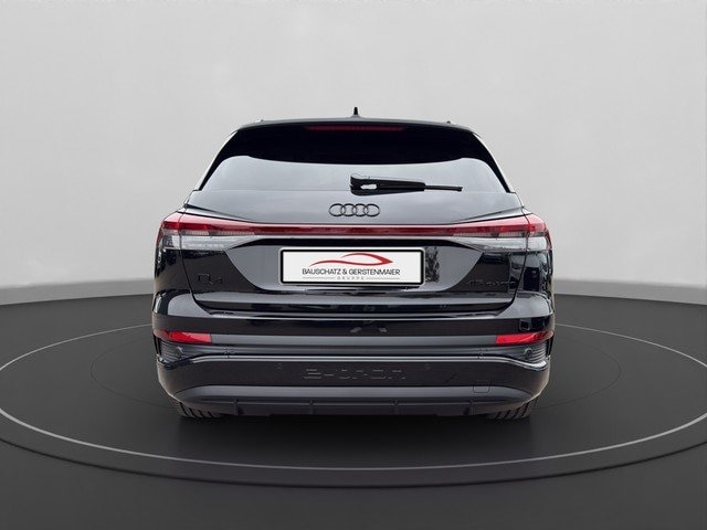 Audi Q4 e-tron SUV 45 e-tron Audi Q4 e-tron