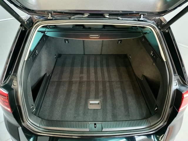 Volkswagen Passat 2.0 TDI Business DSG Variant