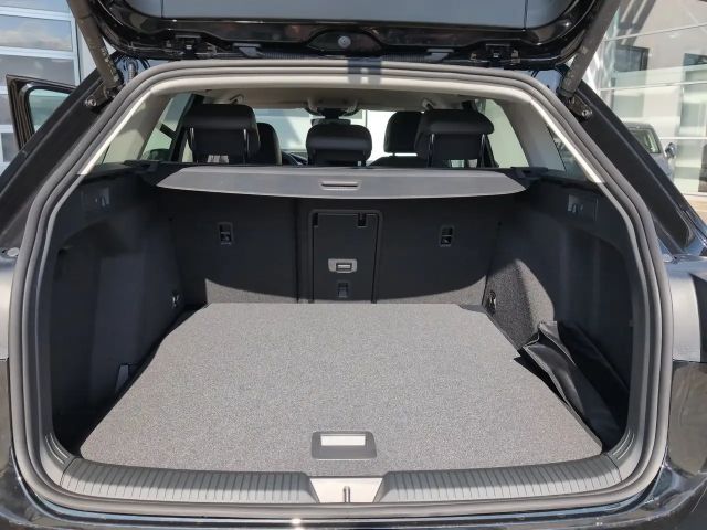 Volkswagen Golf Business DSG Variant