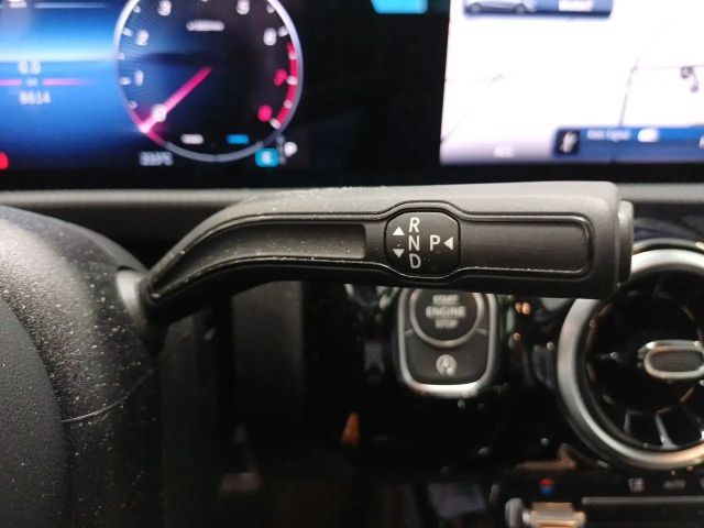 Mercedes-Benz A 180 LENKRADHEIZUNG LED HP KAMERA