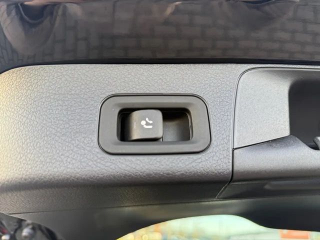 Mercedes-Benz GLB 180 Progressive