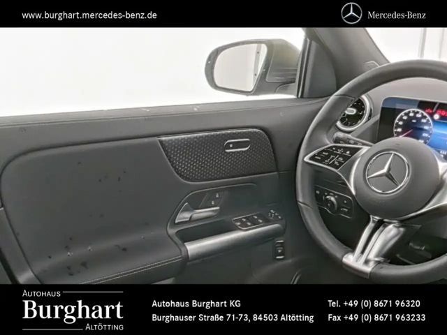 Mercedes-Benz GLA 180 Progressive