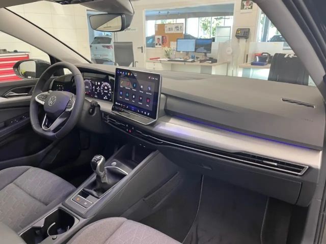 Volkswagen Golf 1.5 TSI Golf VIII Variant