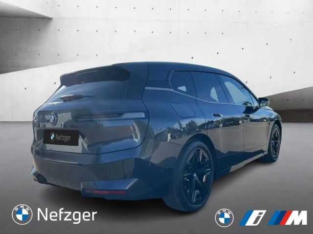 BMW iX xDrive40