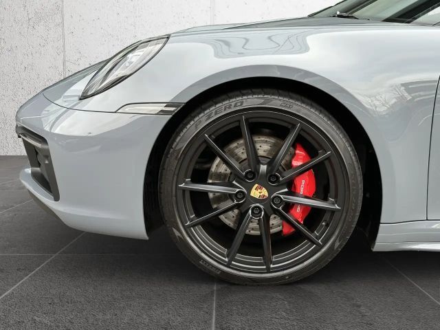 Porsche 992 Cabrio Carrera S