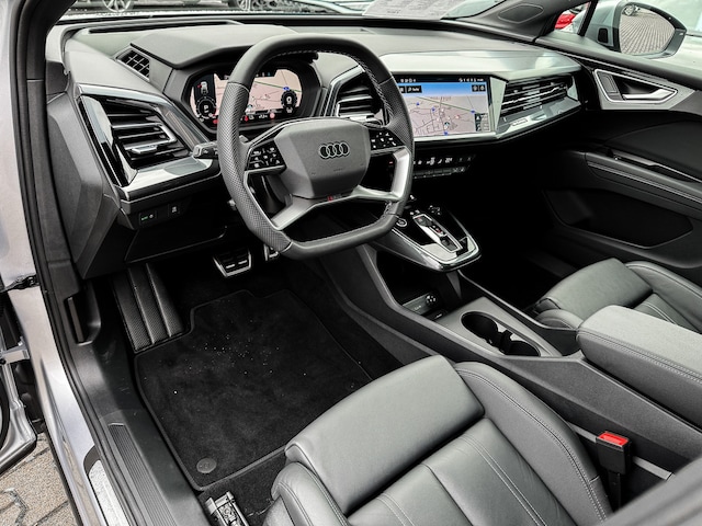 Audi Q4 e-tron SUV 45 e-tron Audi Q4 e-tron