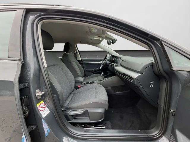 Volkswagen Golf 1.0 TSI Golf VIII Variant