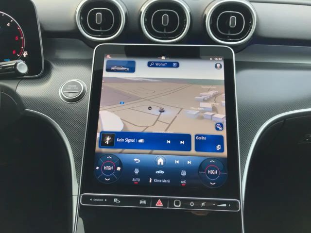 Mercedes-Benz C 200 C 200 d Sedan