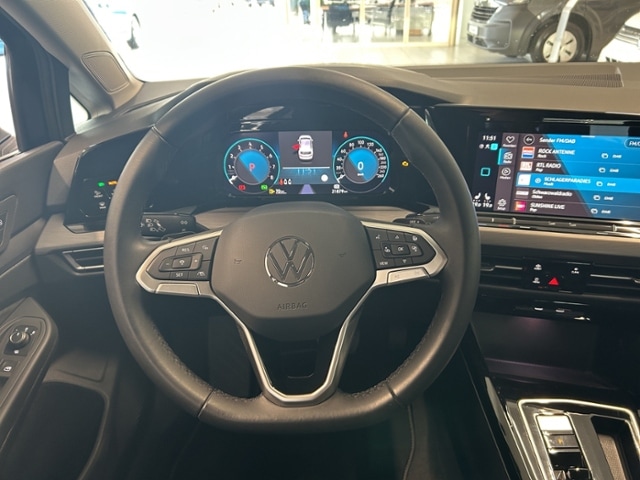 Volkswagen Golf 2.0 TSI DSG Golf VIII