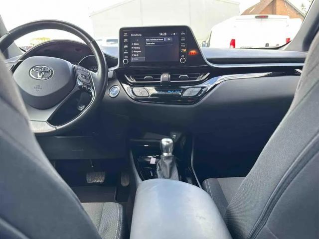 Toyota C-HR Hybride Team D