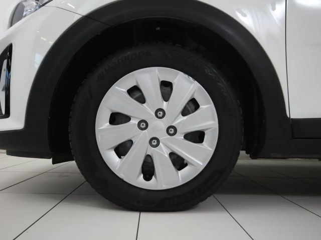Kia Stonic Silber
