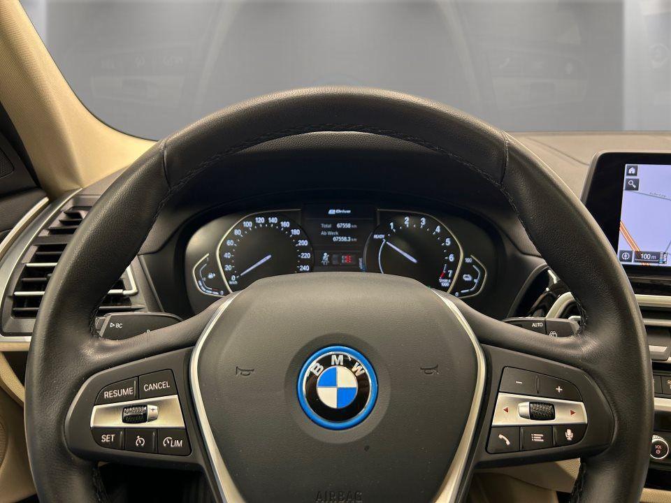 BMW X3 xDrive30e