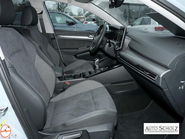 Volkswagen Golf Style