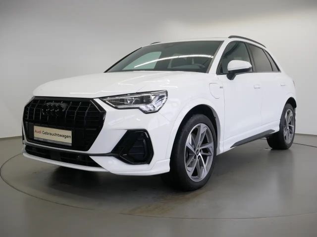 Audi Q3 45 TFSI Hybride S-Line