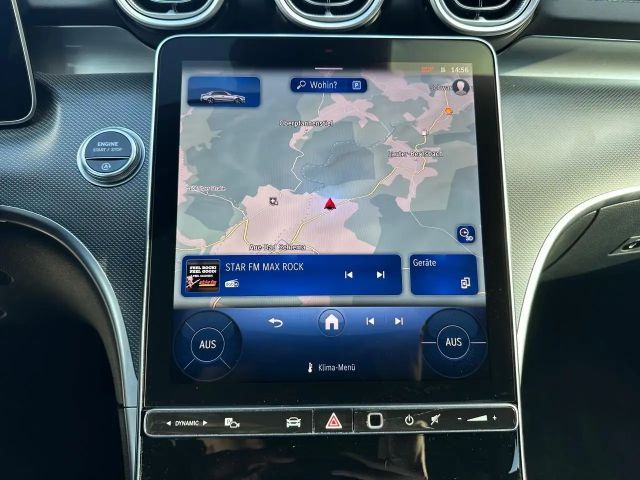 Mercedes-Benz C 200 AMG Line Sedan