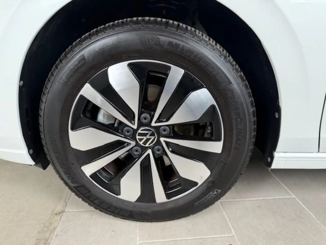 Volkswagen Golf 1.0 TSI Golf VIII Move