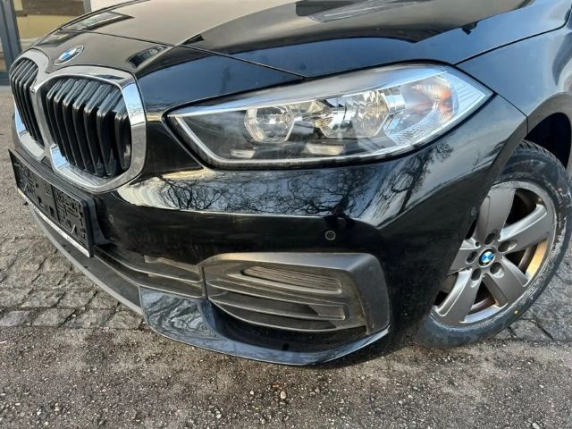BMW 116 116i Sedan