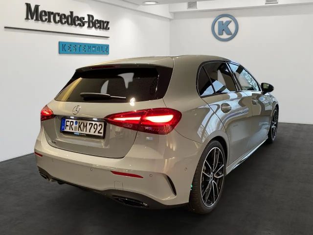 Mercedes-Benz A 180 AMG Line