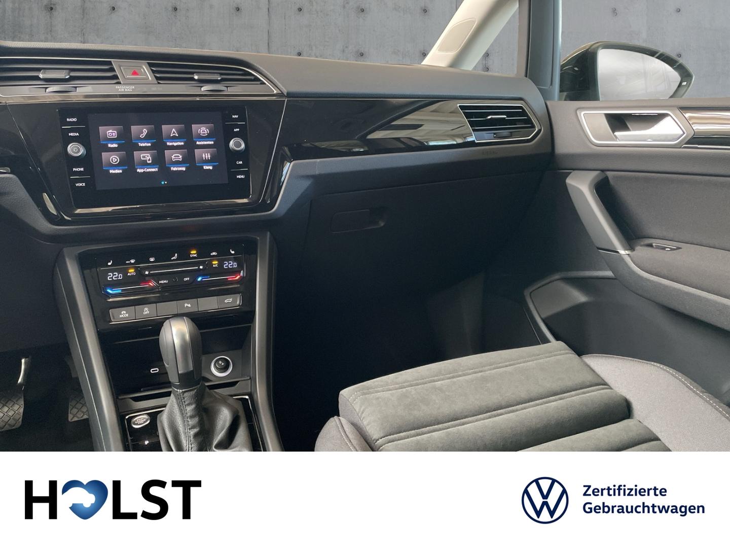 Volkswagen Touran DSG Highline IQ.Drive R-Line