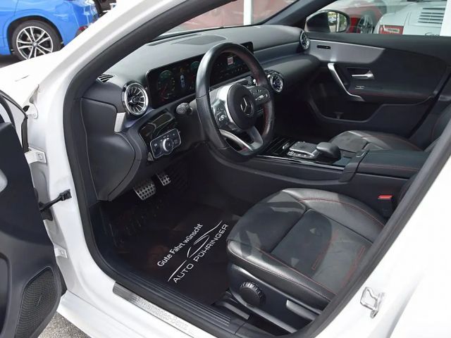 Mercedes-Benz A 200 4MATIC A 200 d AMG Line
