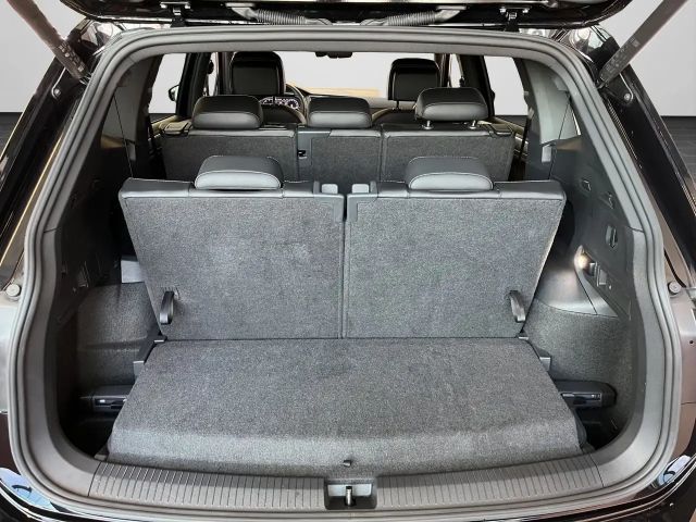 Volkswagen Tiguan Allspace R-Line