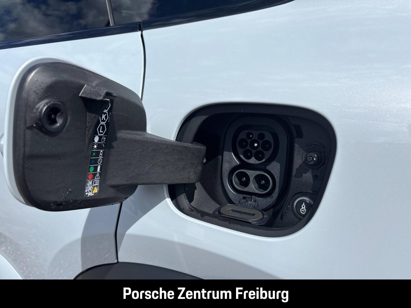 Porsche Macan Surround-View BOSE Abstandstempomat