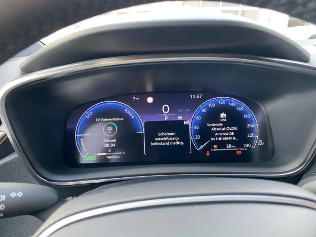 Toyota Corolla Hybride Team D