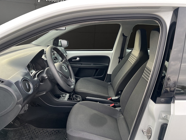 Volkswagen up! Move Move up!