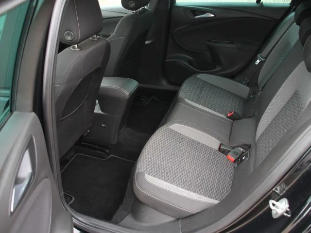 Opel Astra Edition Sports Tourer