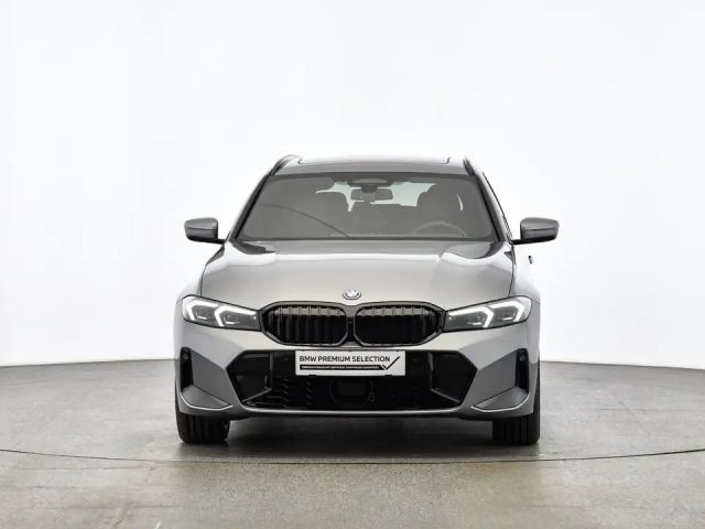 BMW 330 330e xDrive