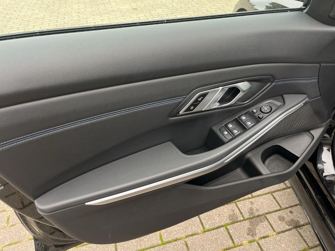 BMW M340 M340i Sedan xDrive