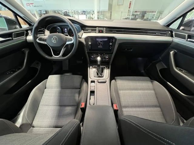 Volkswagen Passat ''Rückfahrkamera, Abstandstempomat''