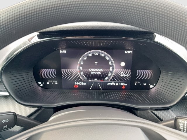 Skoda Fabia Fabia 1.0 Essence Klima+LED+PDC+Lane Assist