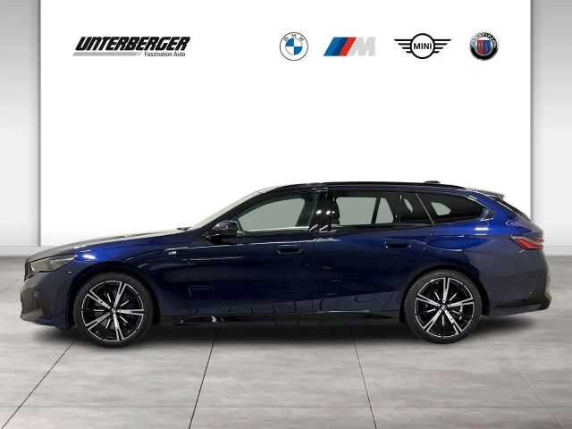 BMW 540 540d M-Sport Touring xDrive