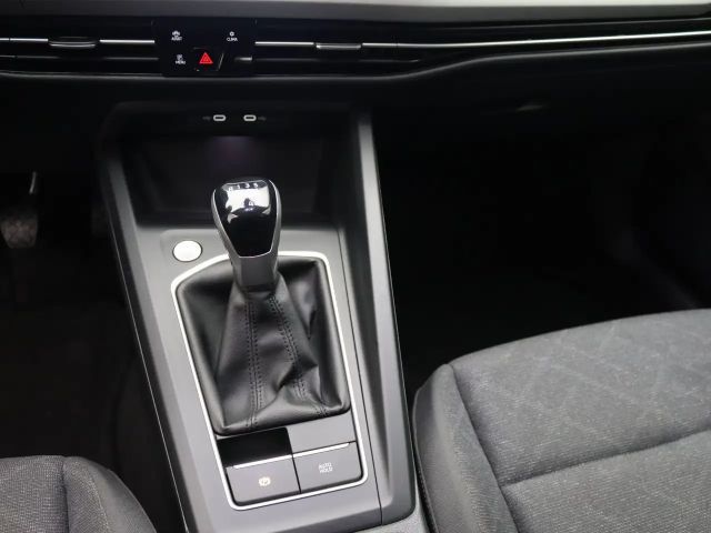 Volkswagen Golf 1.5 TSI Golf VIII Life