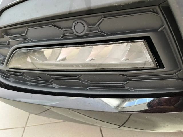 Skoda Octavia 1.5 TSI Ambition Combi