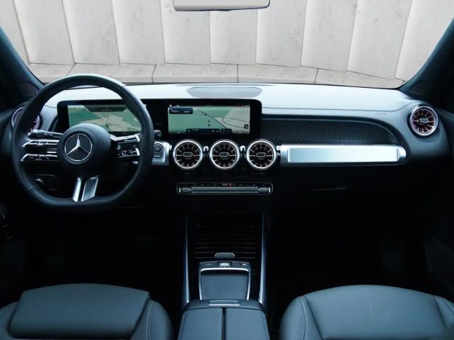 Mercedes-Benz EQB 300 4MATIC Electric Art