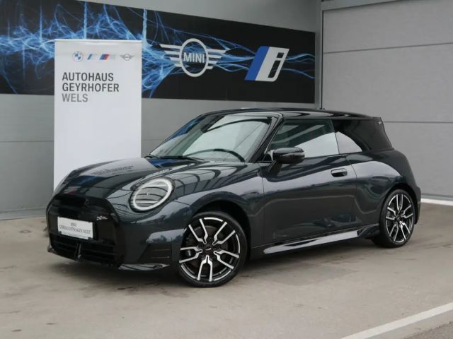 MINI Cooper E Cooper E