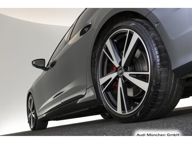 Audi S6 Avant Quattro