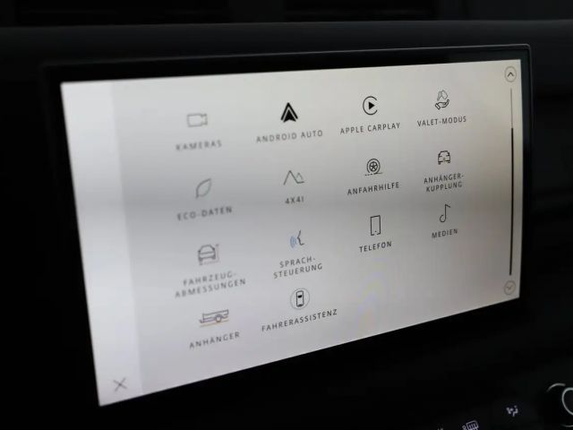 Land Rover Defender 110 Dynamic SE
